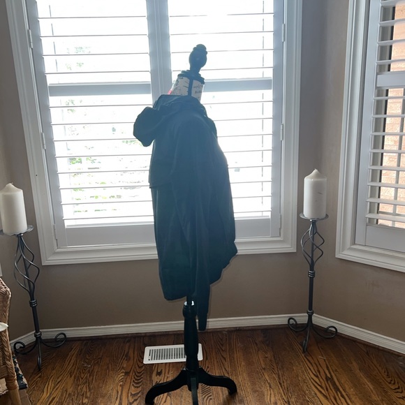 NWOT Black Nike Sportswear Windrunner Windbreaker - M - Picture 12 of 15